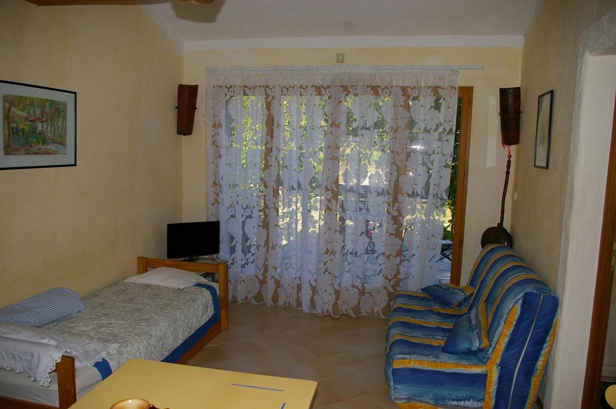 Gite La Paillote Montauroux Dış mekan fotoğraf
